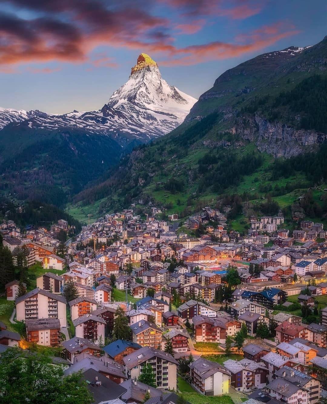 Picture for Zermatt Resort