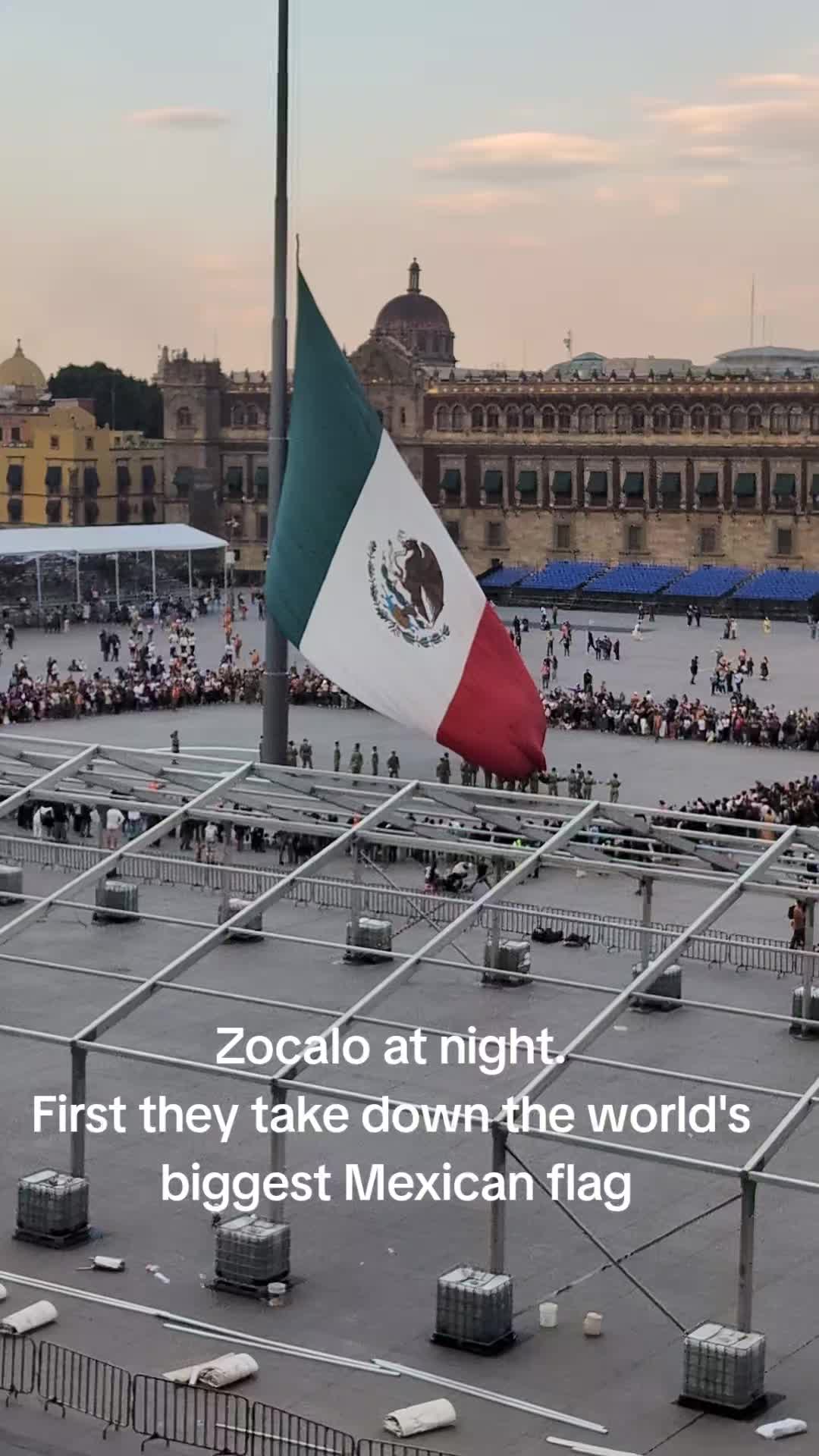 Zócalo (Plaza de la Constitución)