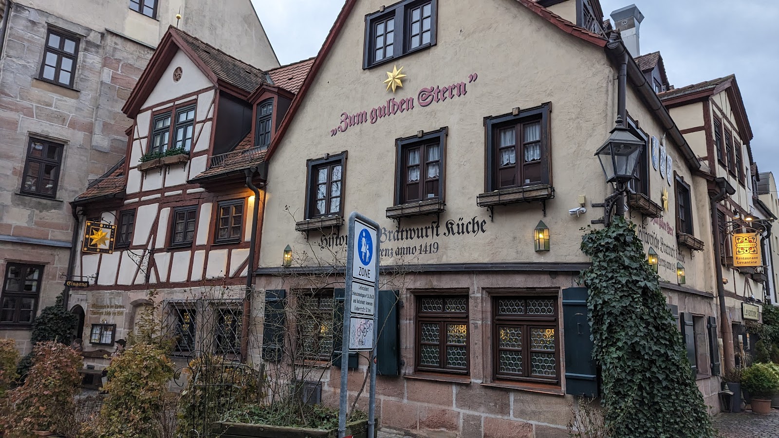 Изображение для Historische Bratwurstküche Zum Gulden Stern