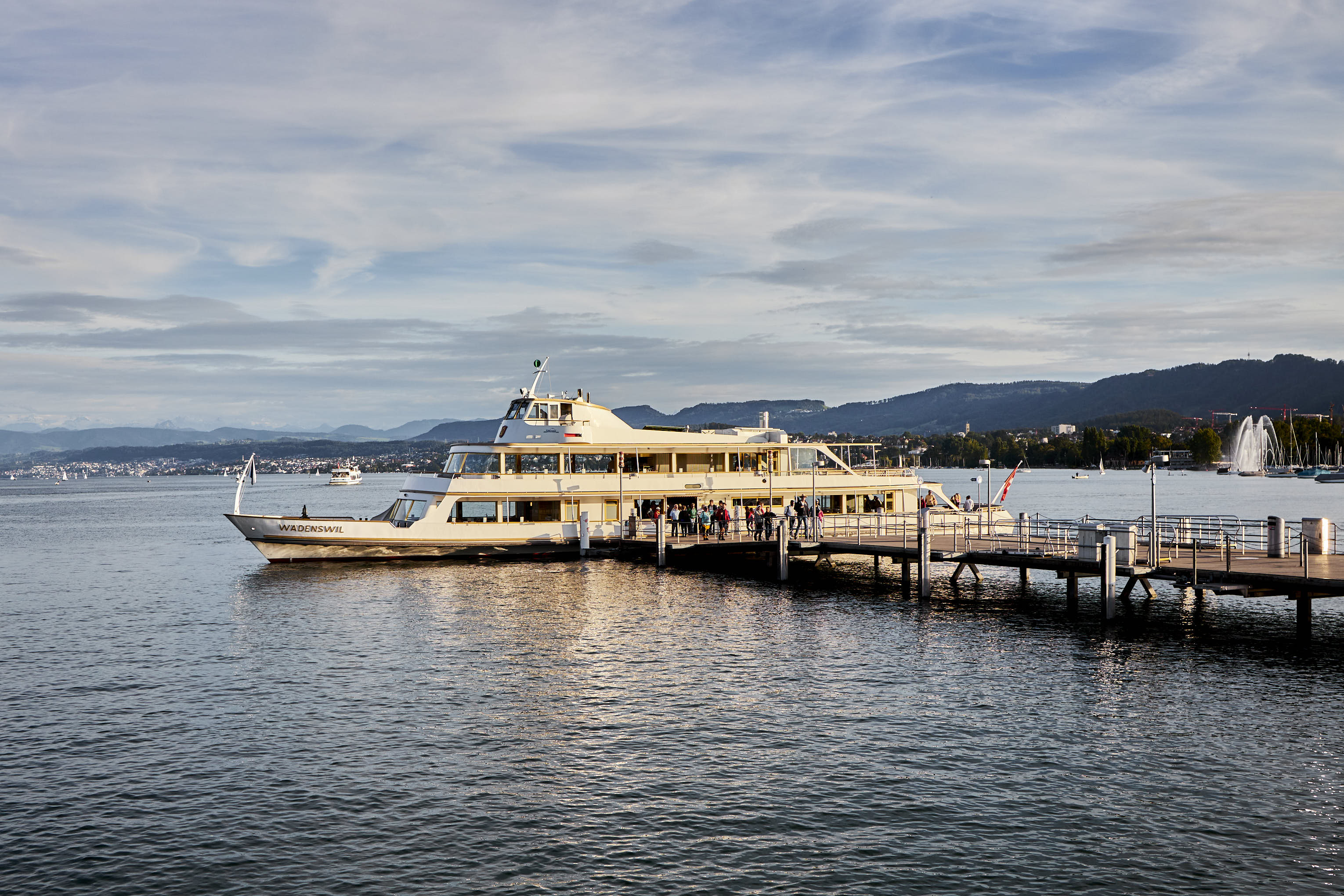 Lake Zurich (Bürkliplatz Pier area)