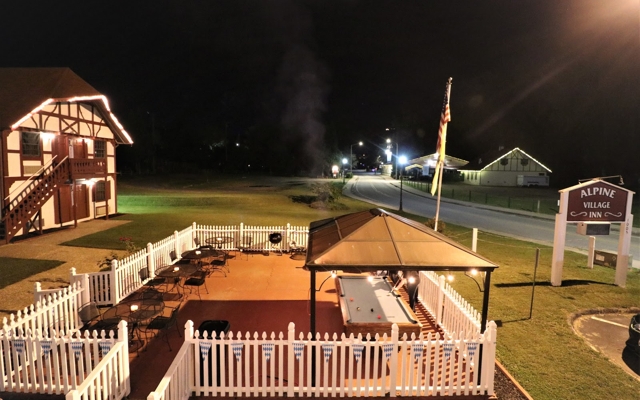 Picture for Helen Alpine Village Inn