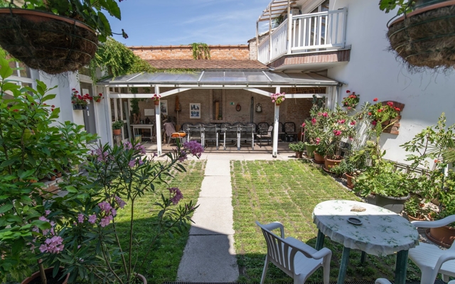 תמונה עבור Art Hotel