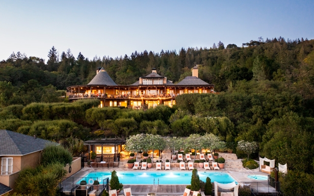 תמונה עבור Auberge du Soleil