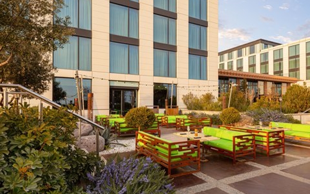 תמונה עבור Baku Marriott Hotel Boulevard