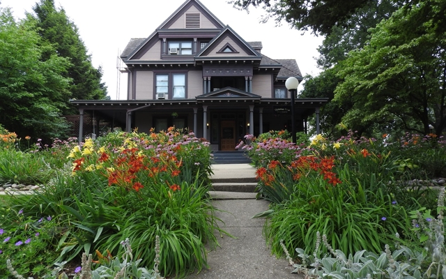 Picture for The Champaign Garden Inn