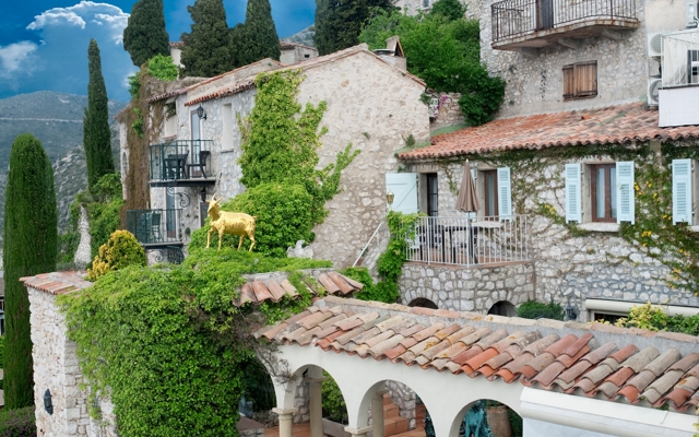 תמונה עבור Château de la Chèvre d'Or