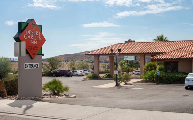 Picture for Desert Garden Inn