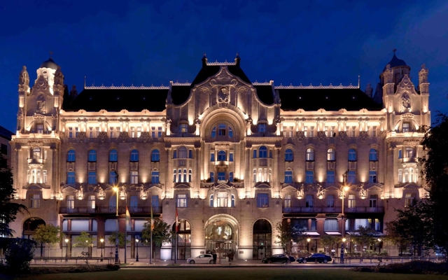 תמונה עבור Four Seasons Hotel Gresham Palace