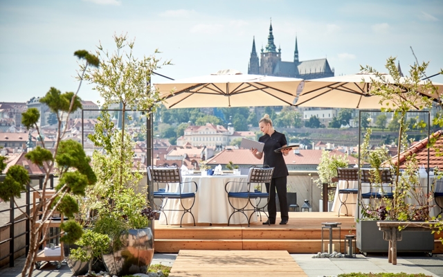 תמונה עבור Four Seasons Hotel Prague