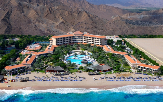 תמונה עבור Fujairah Rotana Resort & Spa