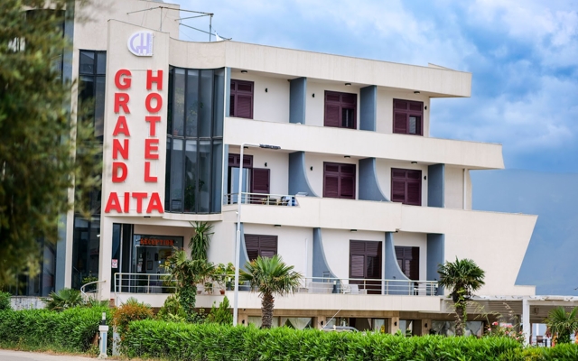 תמונה עבור Grand Hotel Aita