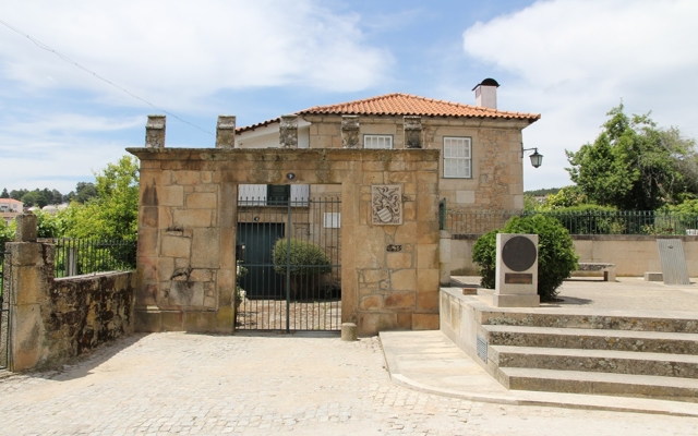 תמונה עבור Solar dos Canavarros