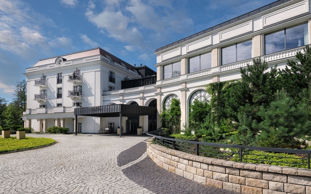 תמונה עבור Hotel SPA Dr Irena Eris Polanica Zdrój