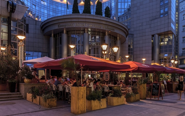 תמונה עבור Kempinski Hotel Corvinus Budapest