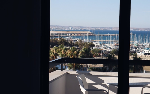 תמונה עבור Les Palmiers Beach Hotel