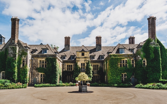 תמונה עבור Llangoed Hall