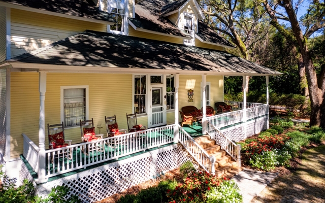 Picture for Magnolia Springs Bed & Breakfast