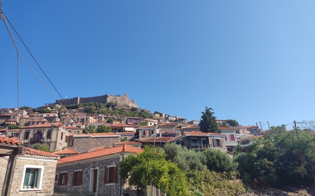 תמונה עבור Molivos Castle Hotel