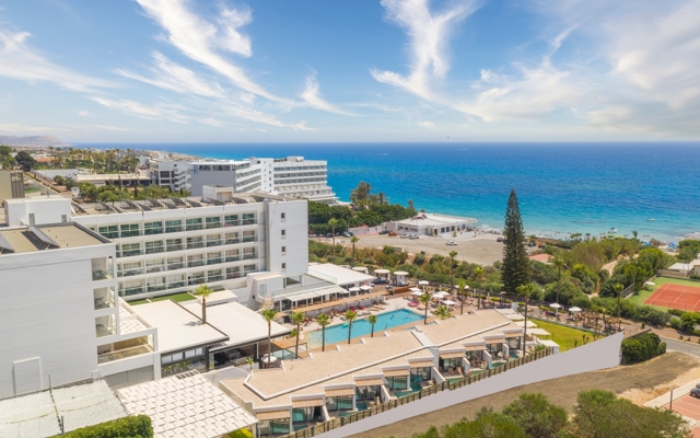 תמונה עבור Napa Mermaid Hotel & Suites