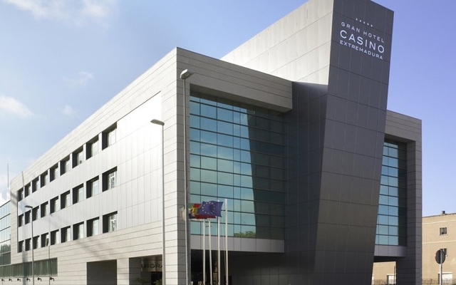 תמונה עבור NH Gran Hotel Casino de Extremadura