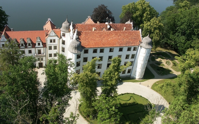 תמונה עבור Podewils Castle Hotel