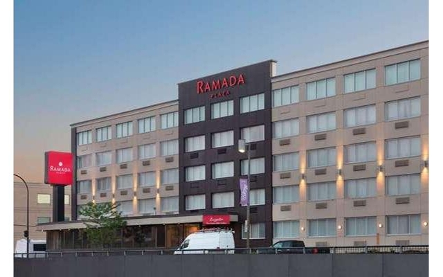 תמונה עבור Quality Hotel Midtown Montreal