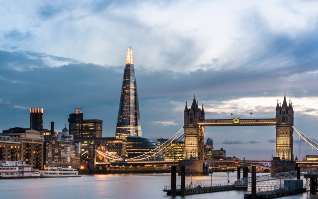 תמונה עבור Shangri-La Hotel at The Shard