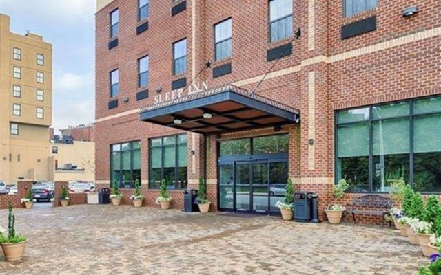 Picture for Sleep Inn & Suites Downtown Inner Harbor