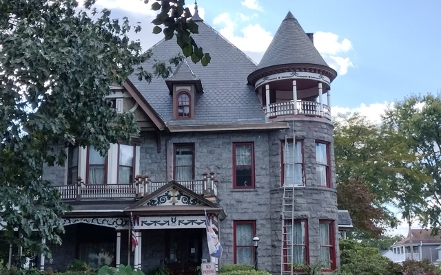 Picture for The Spencer-Silver Mansion