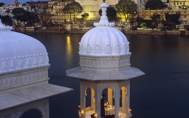 תמונה עבור Taj Lake Palace