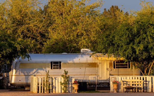 Picture for Cozy Peach at Schnepf Farms