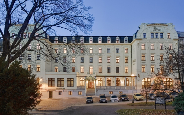 תמונה עבור Grandhotel Zlatý Lev
