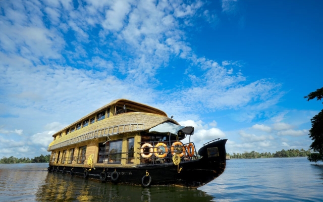 Picture for The Lotus Houseboat