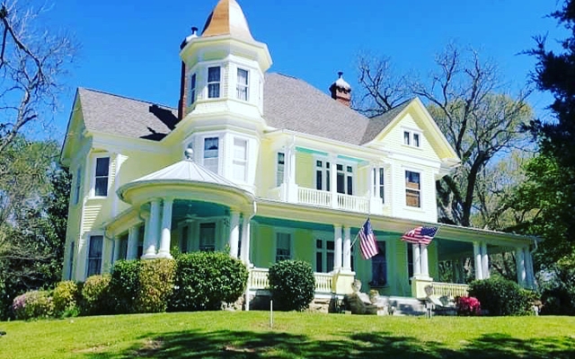 Picture for The Mistletoe Bough Bed & Breakfast