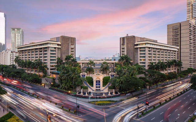 תמונה עבור The Peninsula Manila