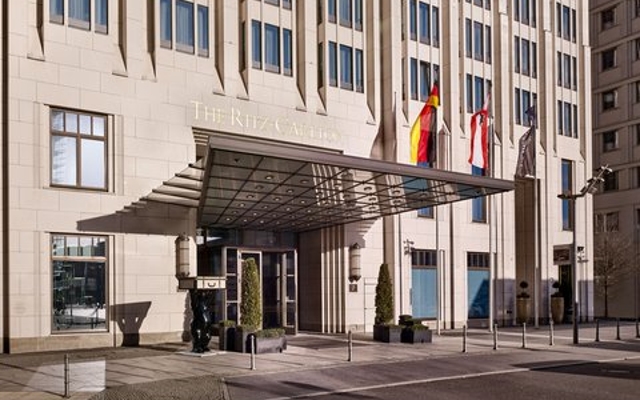 תמונה עבור The Ritz-Carlton, Berlin