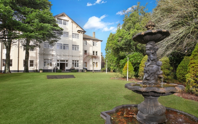 Picture for The Robertson Hotel