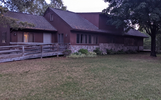 Picture for Tahquamenon Falls Lodge