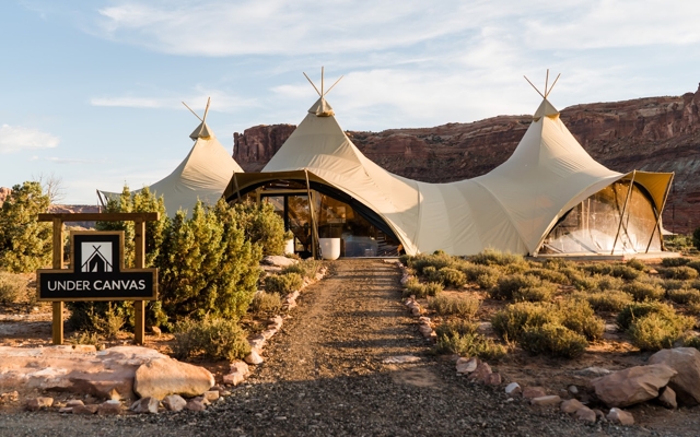 תמונה עבור Under Canvas Arches (Glamping near Moab)