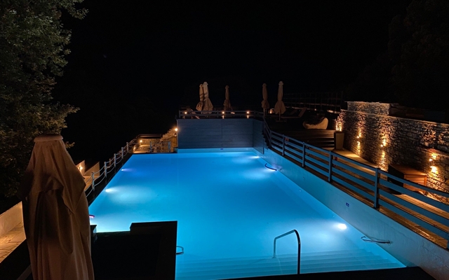 תמונה עבור 12 Months Luxury Resort