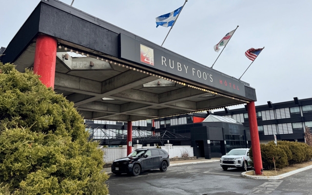 תמונה עבור Hotel Ruby Foo's
