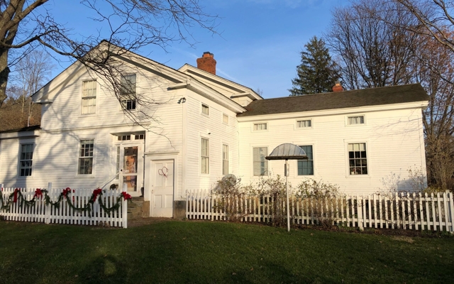 תמונה עבור Inn at Brandywine Falls