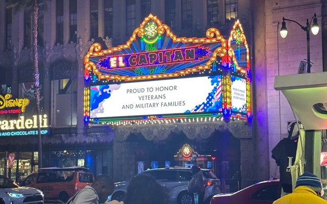 תמונה עבור Loews Hollywood Hotel