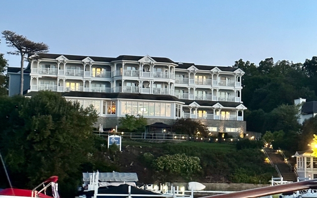 תמונה עבור The Geneva Inn