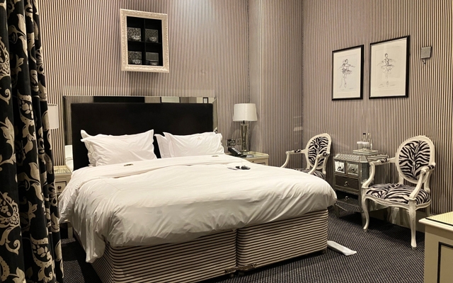תמונה עבור The Montague on the Gardens