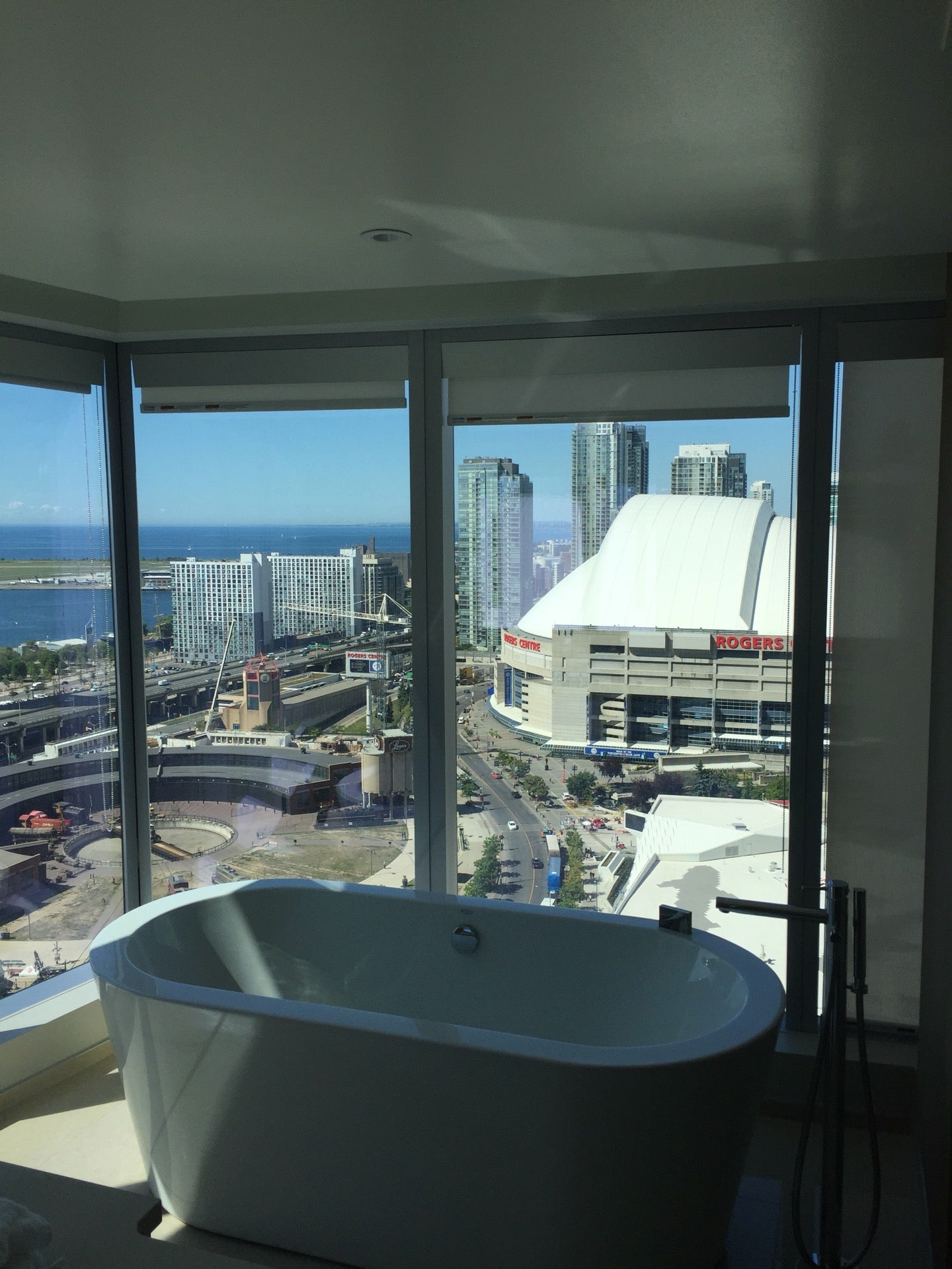 תמונה עבור Delta Hotels by Marriott Toronto