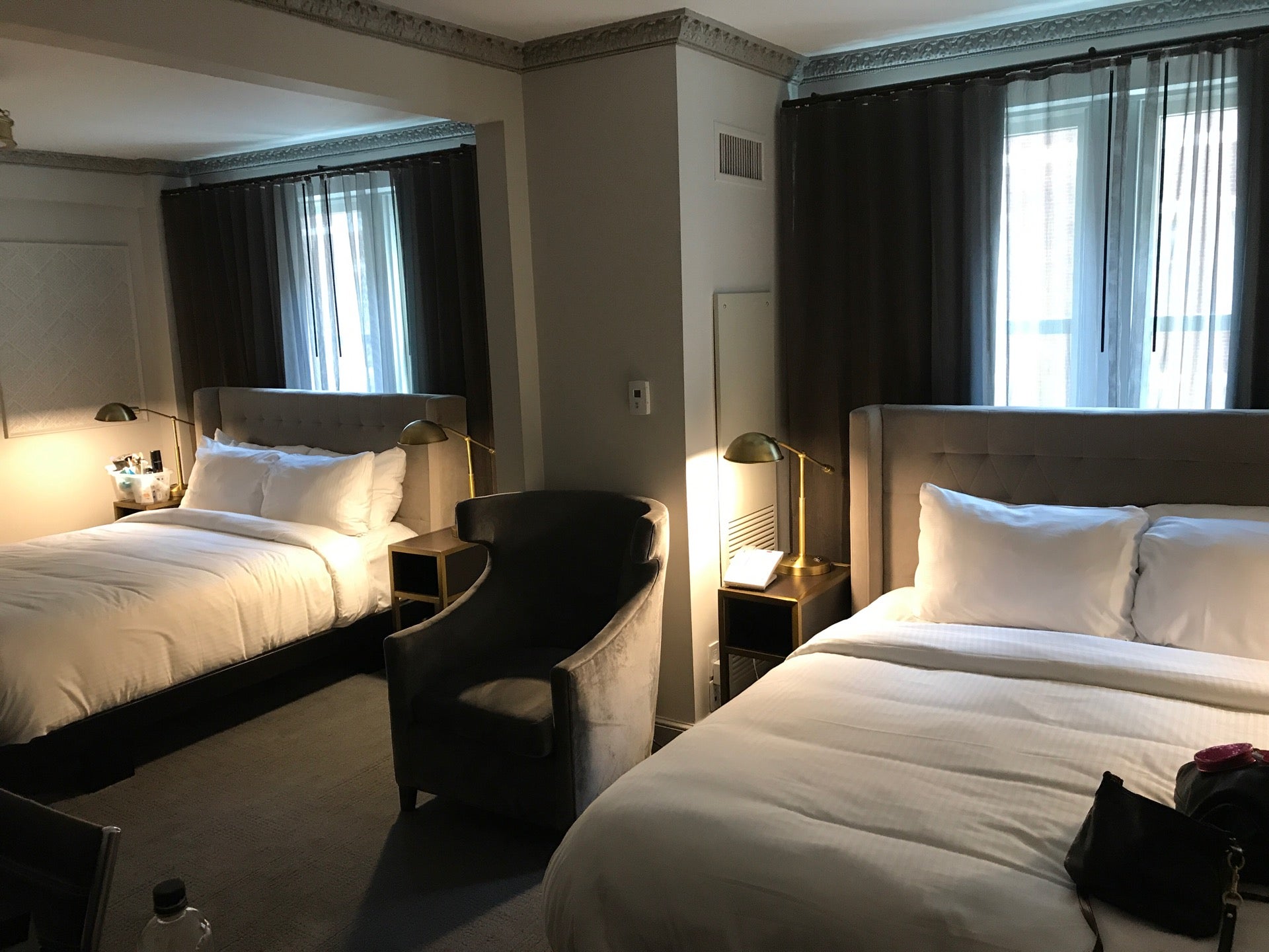 Picture for Hotel Phillips Kansas City, Curio Collection by Hilton