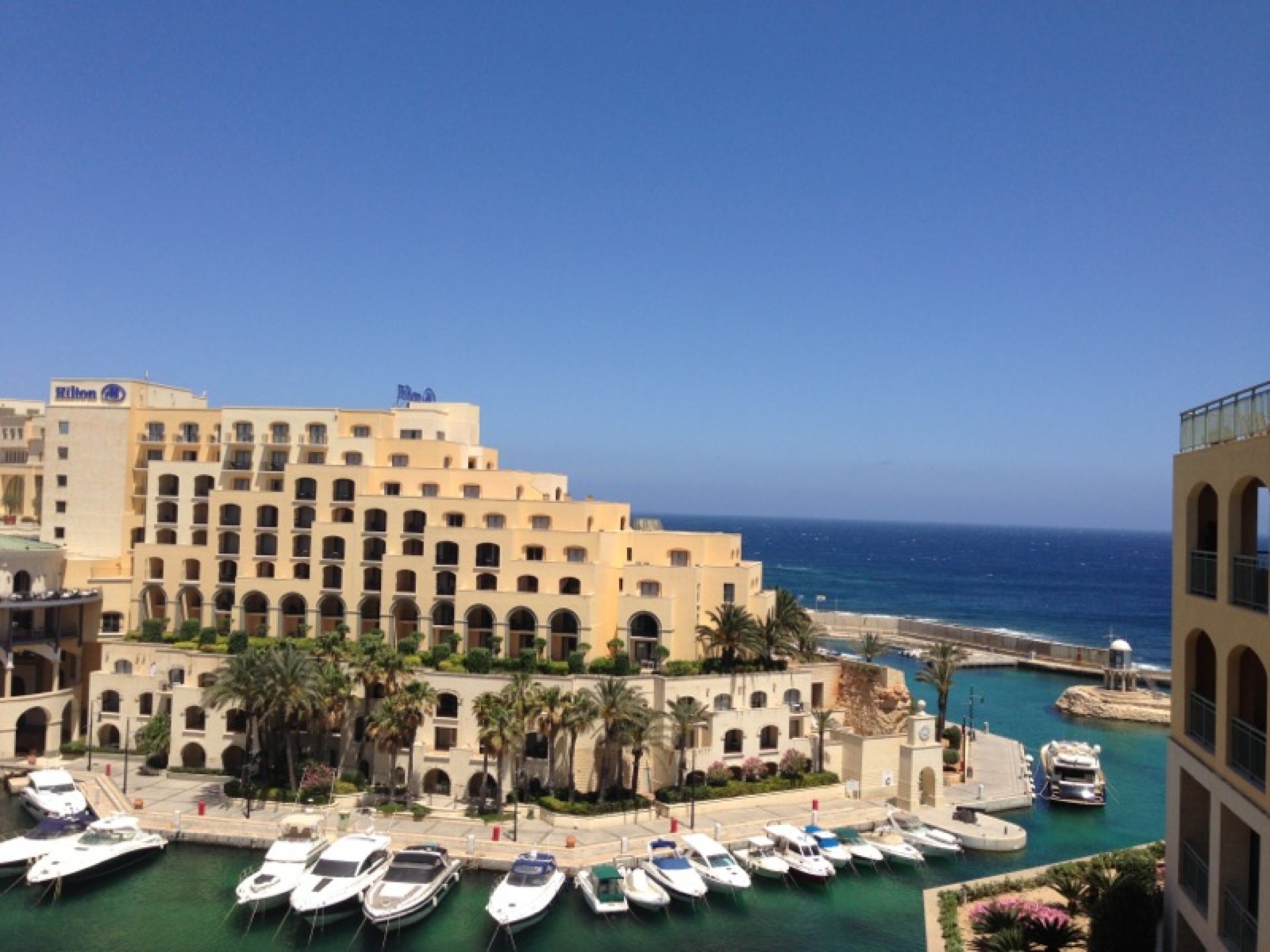 תמונה עבור Portomaso Marina