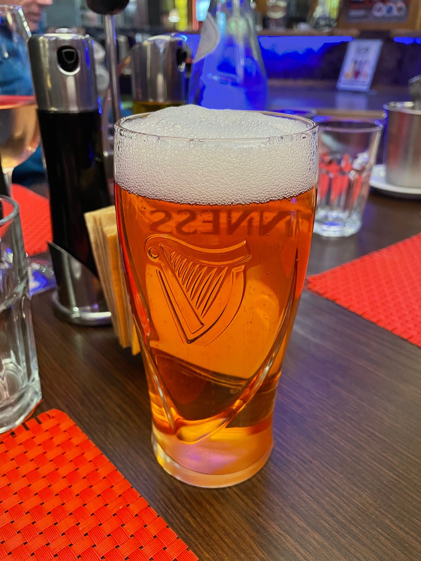 Изображение для Queen’s Pub
