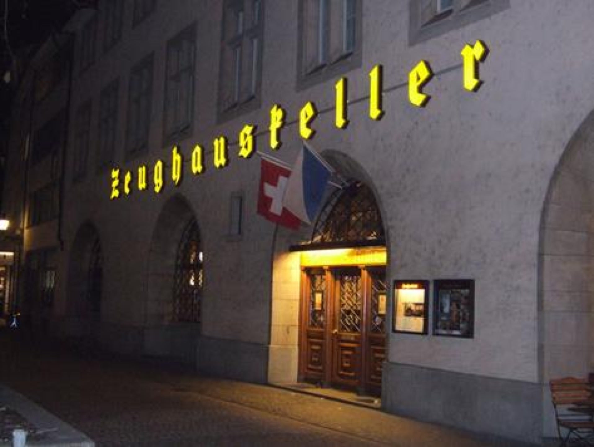 תמונה עבור Restaurant Zeughauskeller